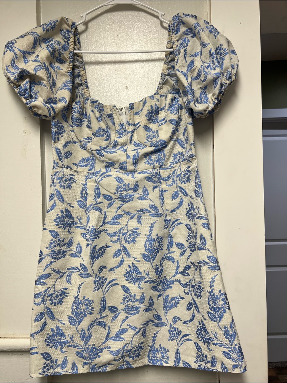 SHEIN Cream Dress with Blue Floral Print and Puff Sleeves